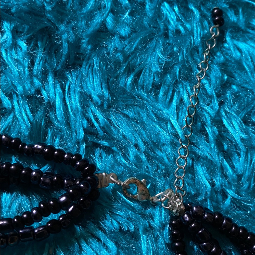 Black Five-Strand Beaded Necklace - Picture 5 of 16